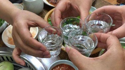 全自動釀酒設(shè)備：過年喝酒的6大理由！句句戳心……